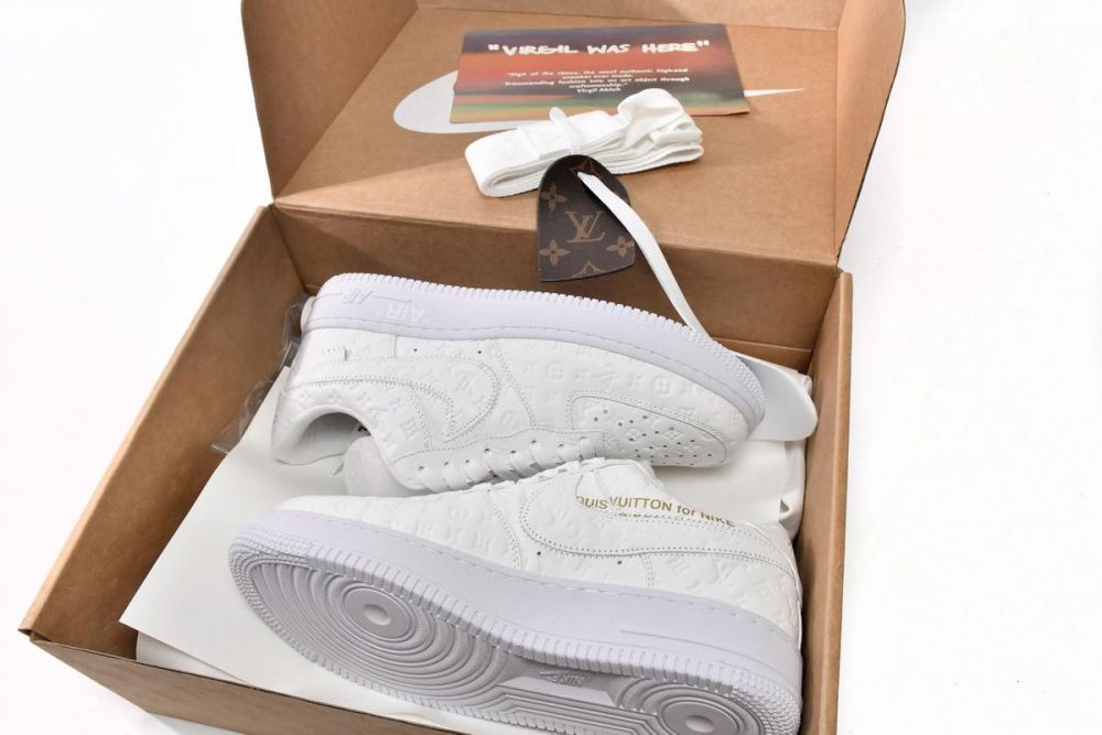 Louis Vuitton x Nike Air Force 1 Triple White