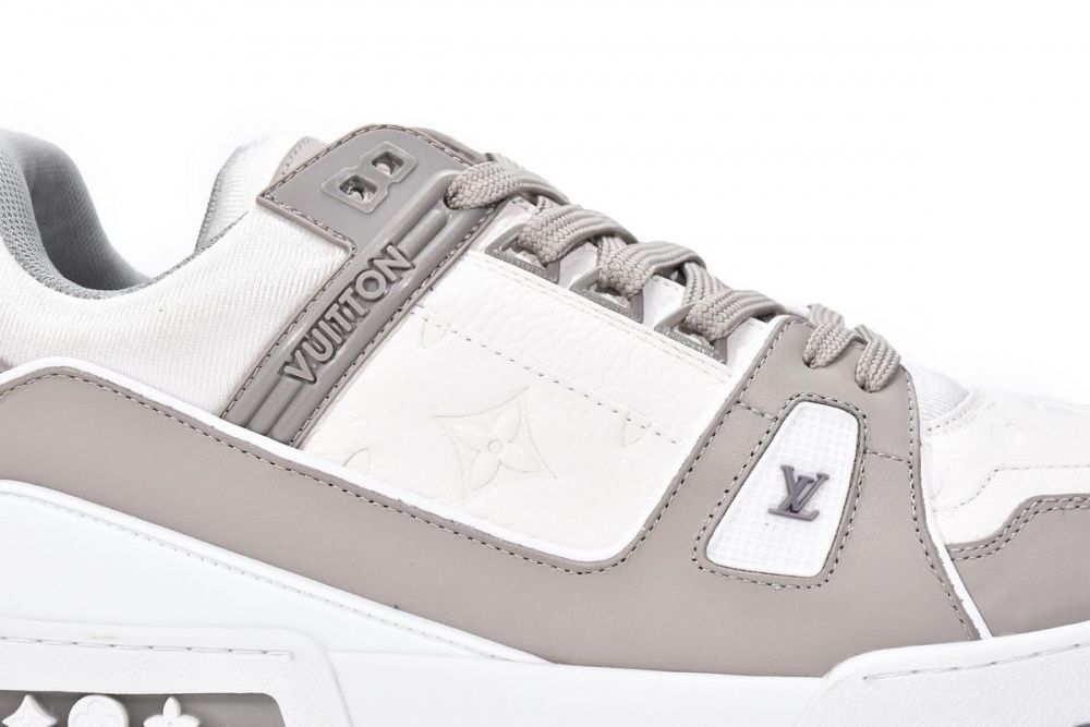 Louis Vuitton Trainer Grey White