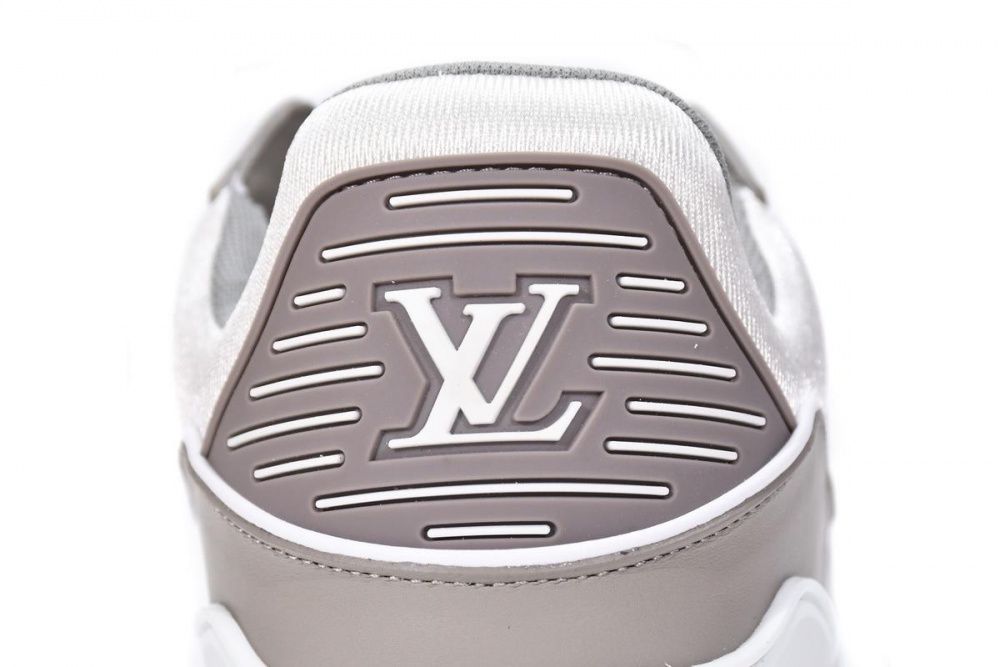 Louis Vuitton Trainer Grey White