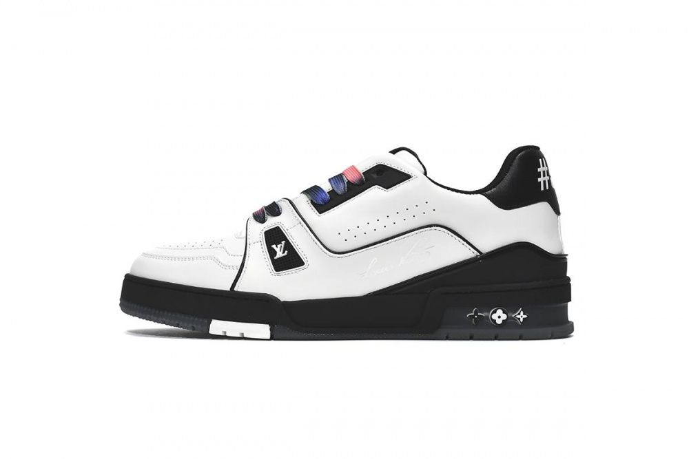 Louis Vuitton Trainer Black and White