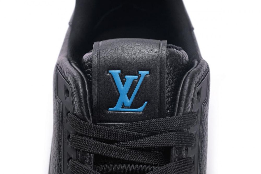 Louis Vuitton Trainer Black Litchi Pattern