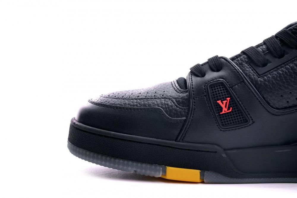 Louis Vuitton Trainer Black Litchi Pattern