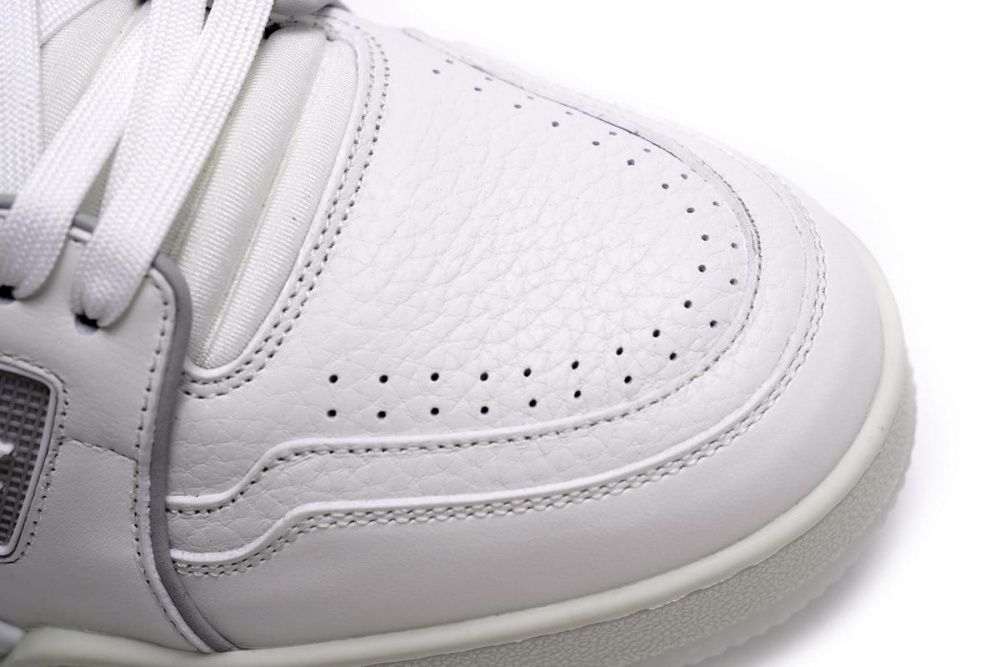 Louis Vuitton Trainer White Litchi Pattern