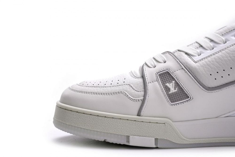 Louis Vuitton Trainer White Litchi Pattern