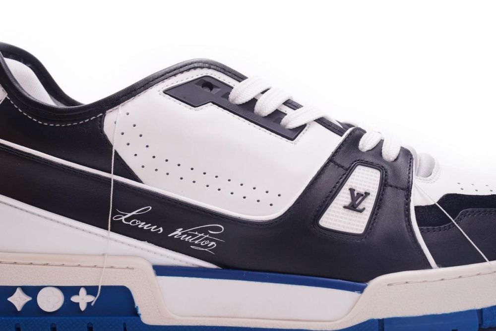 Louis Vuitton Trainer Black Blue