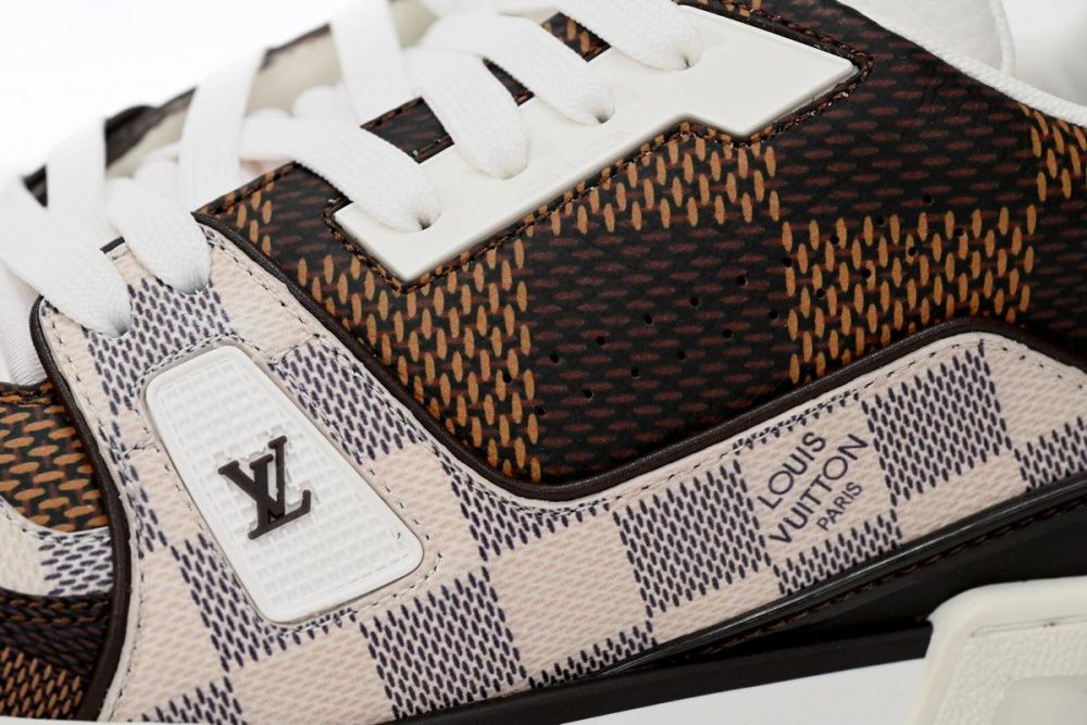 Louis Vuitton Trainer Brown