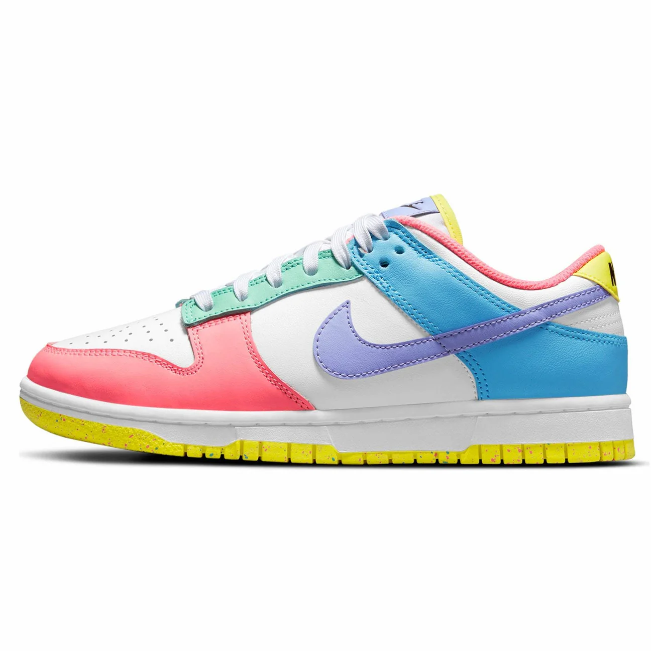 Nike Dunk Low SE Easter Candy