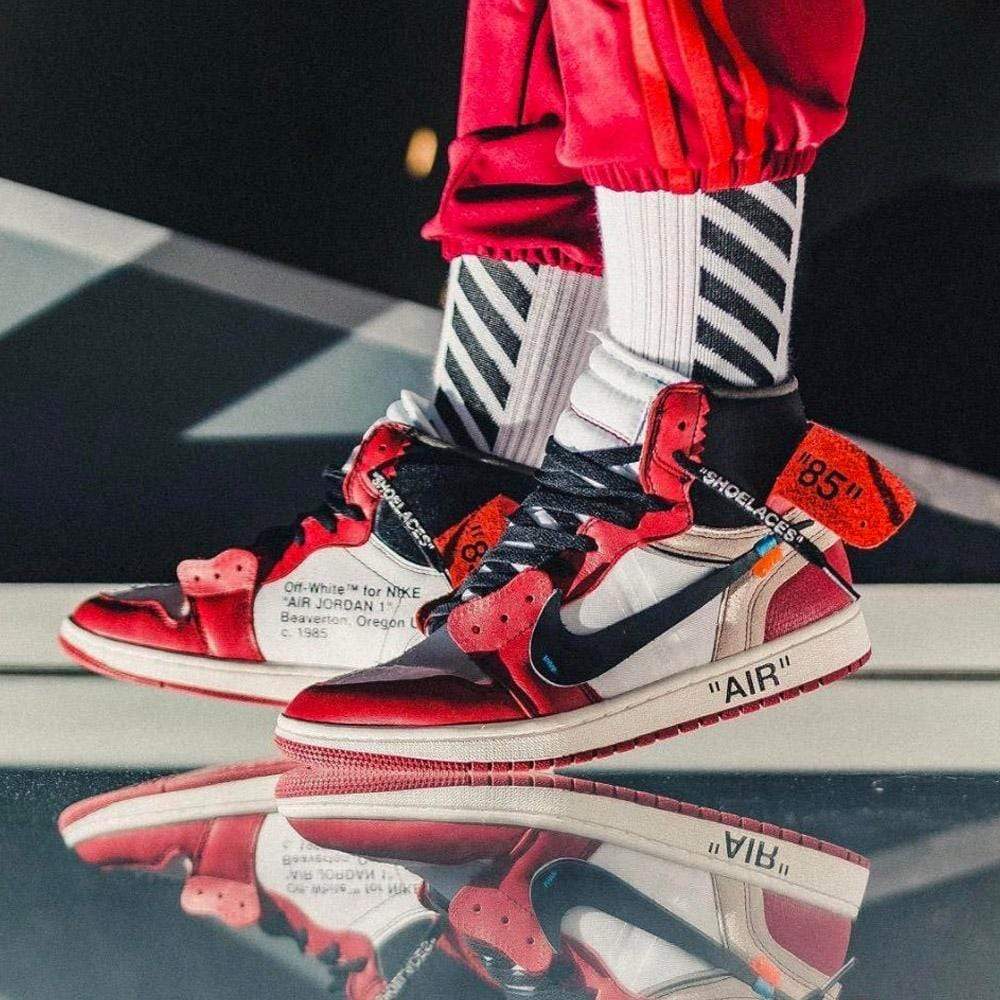 The 10 Air Jordan 1 “Off-White - Chicago”